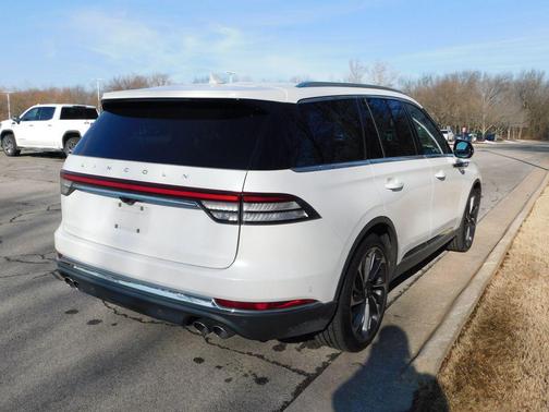 2022 Lincoln Aviator Reserve AWD