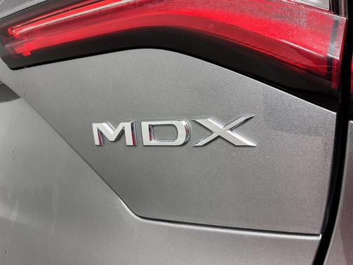 2023 Acura MDX Advance Package