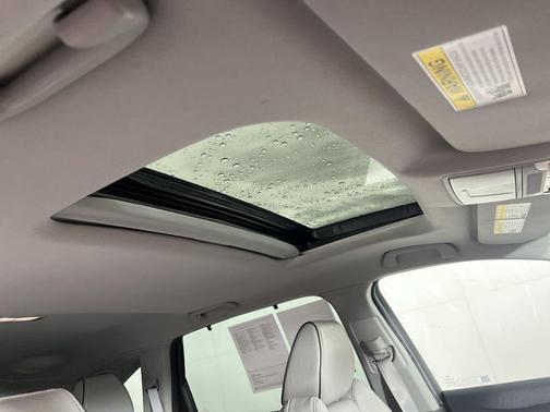 2017 Acura MDX 3.5L w/Advance Package