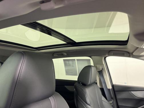 2025 Acura MDX Standard