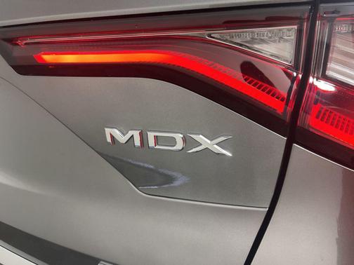 Liquid Carbon Metallic 2026 Acura MDX Advance Package