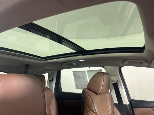 Liquid Carbon Metallic 2026 Acura MDX Advance Package