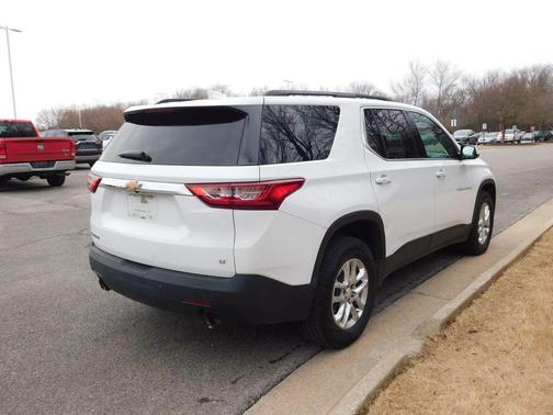 2019 Chevrolet Traverse LT Cloth