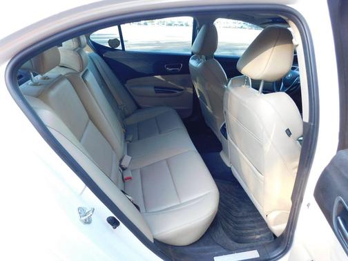 2018 Acura TLX Technology