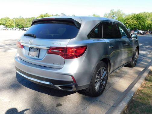 White Diamond Pearl 2017 Acura MDX 3.5L w/Technology Package