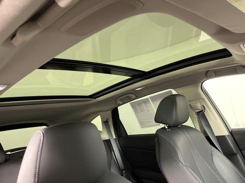 2025 Acura RDX Technology Package