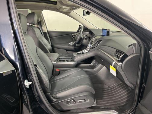 2025 Acura RDX Technology Package