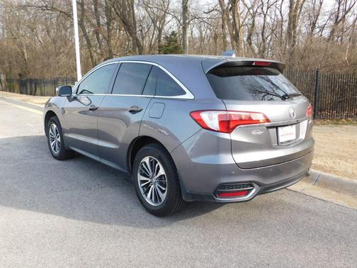 2017 Acura RDX Advance Package