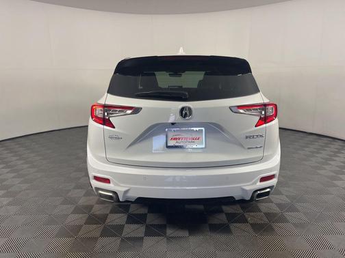 Platinum White Pearl 2026 Acura RDX Advance Package