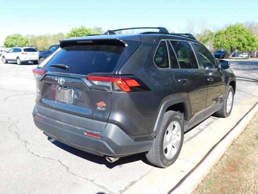 Magnetic Gray Metallic 2020 Toyota RAV4 XLE