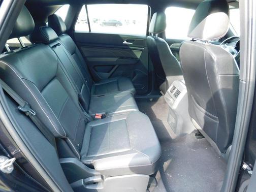 2021 Volkswagen Atlas Cross Sport 3.6L V6 SEL R-Line