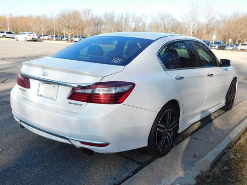 2016 Honda Accord Sport