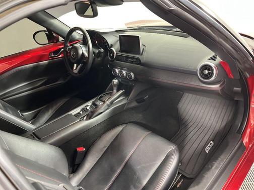 2016 Mazda MX-5 Miata Grand Touring