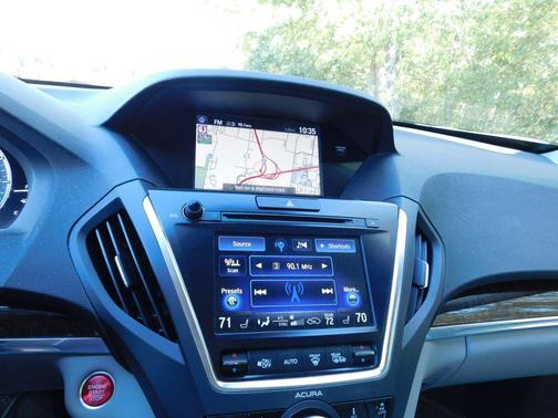 2017 Acura MDX 3.5L w/Technology Package