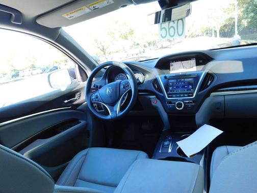 2017 Acura MDX 3.5L w/Technology Package