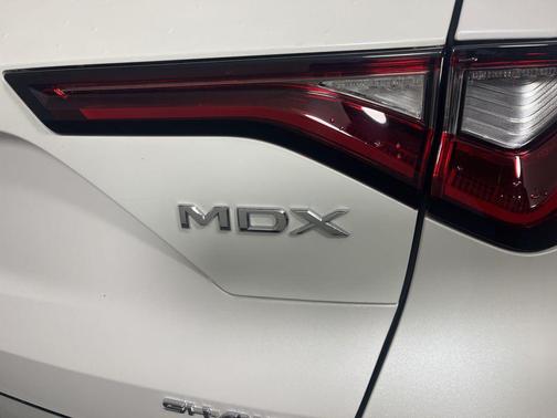 2025 Acura MDX Technology Package