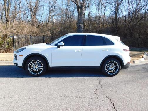 2019 Porsche Cayenne Cayenne