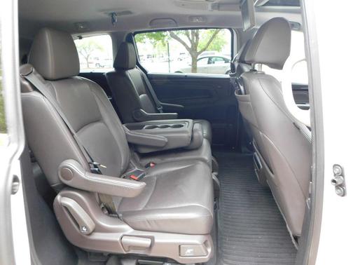2020 Honda Odyssey Elite