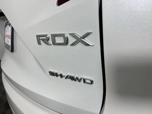 Platinum White Pearl 2025 Acura RDX