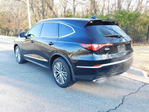 2022 Acura MDX Advance Package