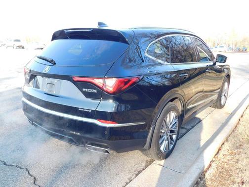 2022 Acura MDX Advance Package