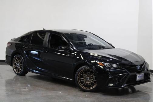 Midnight Black Metallic 2023 Toyota Camry SE