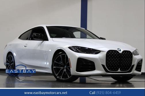 Mineral White Metallic 2022 BMW M440 i