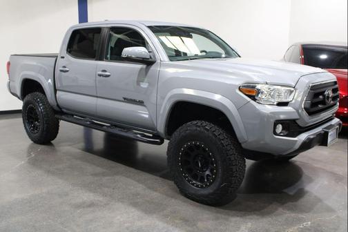 Cement 2020 Toyota Tacoma SR5