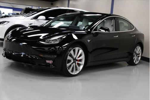2019 Tesla Model 3 Performance