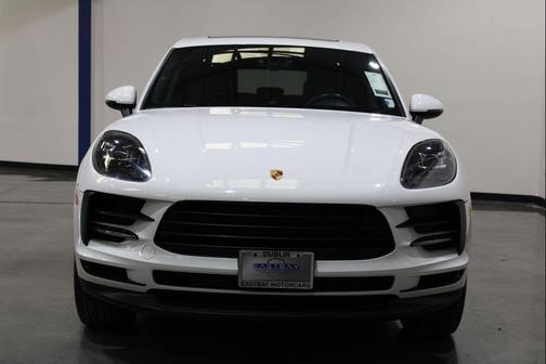 2021 Porsche Macan Base