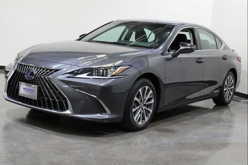 2022 Lexus ES 300h Base