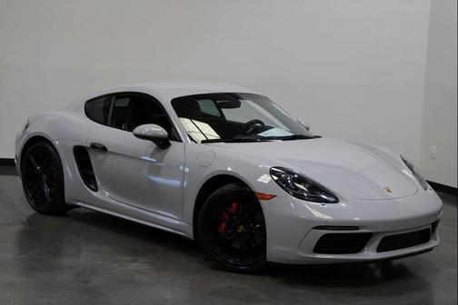 Chalk 2019 Porsche 718 Cayman S