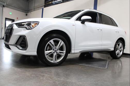 Glacier White Metallic 2020 Audi Q3 45 S line Premium Plus
