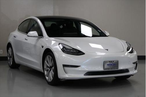 2020 Tesla Model 3 Standard Range Plus
