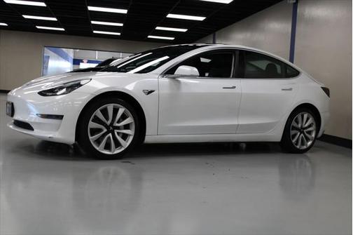 2020 Tesla Model 3 Standard Range Plus