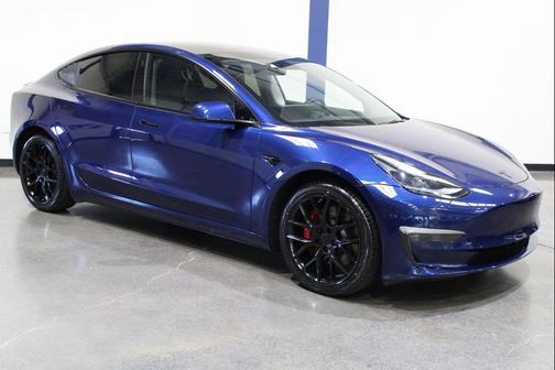 Deep Blue Metallic 2023 Tesla Model 3 Performance
