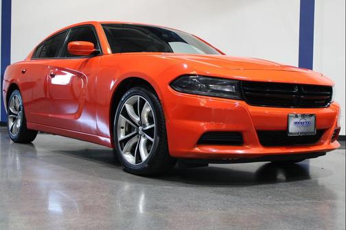 Go Mango 2019 Dodge Charger SXT