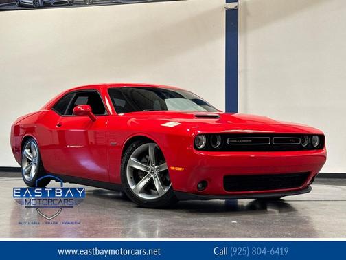 Torred Clearcoat 2015 Dodge Challenger R/T