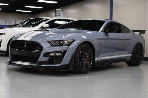 2022 Ford Shelby GT500 Base