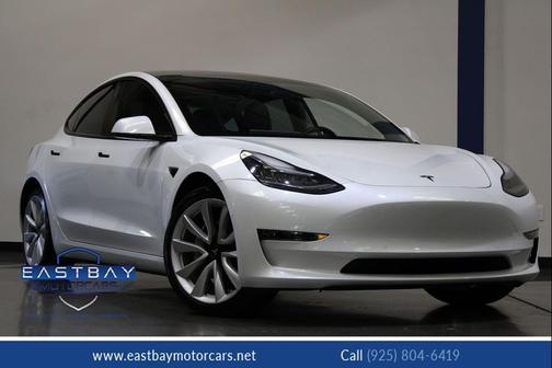 Pearl White Multi-Coat 2019 Tesla Model 3 Long Range