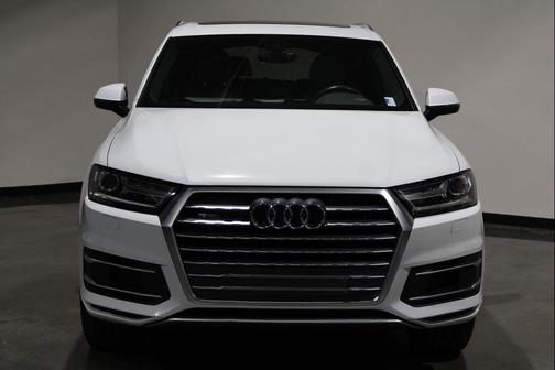 2019 Audi Q7 45 Premium