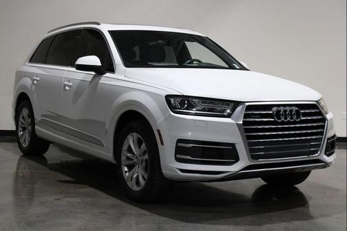 2019 Audi Q7 45 Premium