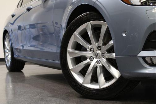 Mussel Blue Metallic 2017 Volvo S90 T6 Momentum