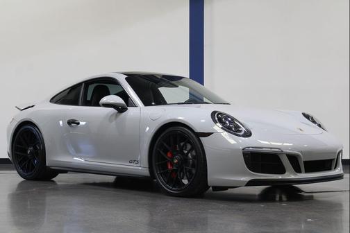 Chalk 2019 Porsche 911 Carrera GTS