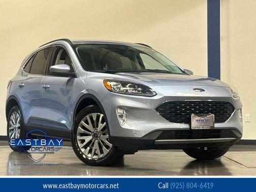 Blue Silver Metallic 2022 Ford Escape Titanium