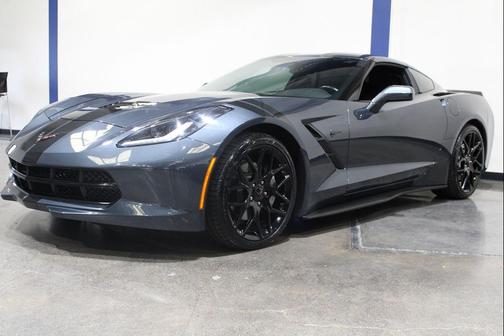 Shadow Gray Metallic 2019 Chevrolet Corvette Stingray