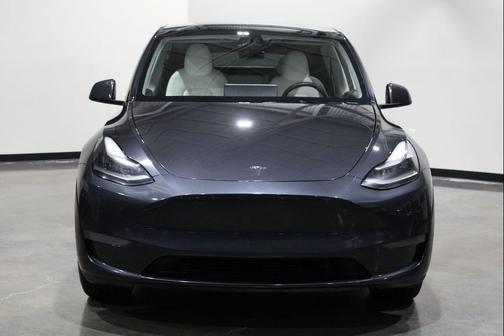2024 Tesla Model Y Long Range Dual Motor All-Wheel Drive