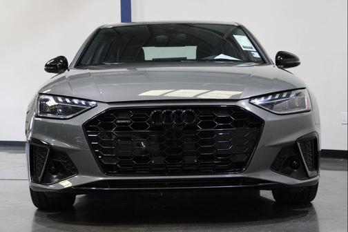 2023 Audi A4 45 S line Premium Plus