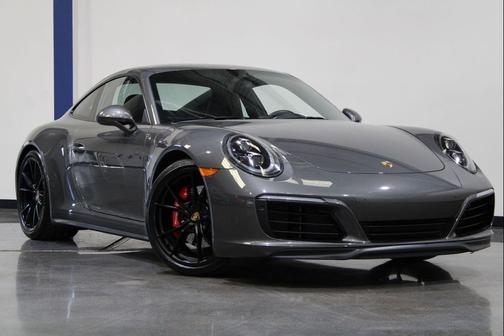 2019 Porsche 911 Carrera 4S
