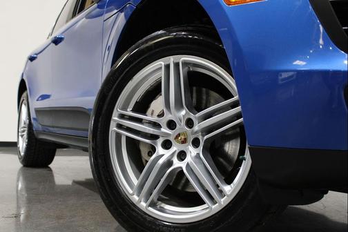 2015 Porsche Macan S